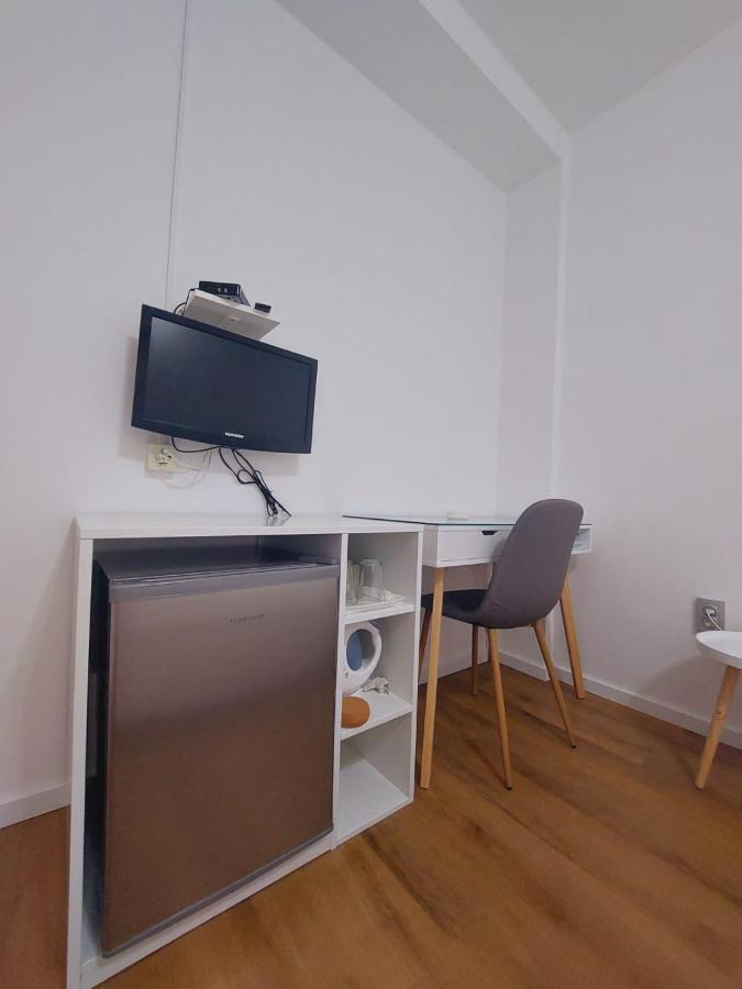 Vinko Rooms Primosten Ngoại thất bức ảnh