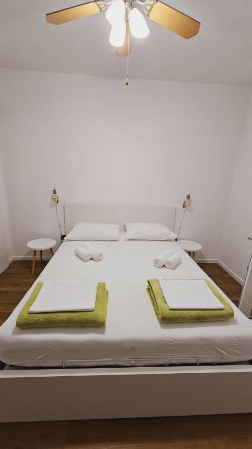 Vinko Rooms Primosten Ngoại thất bức ảnh